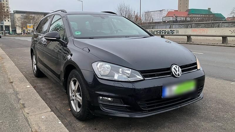 Gebraucht VW Golf VII 115 PS (84 kW) 2015 Schwarz Kombi