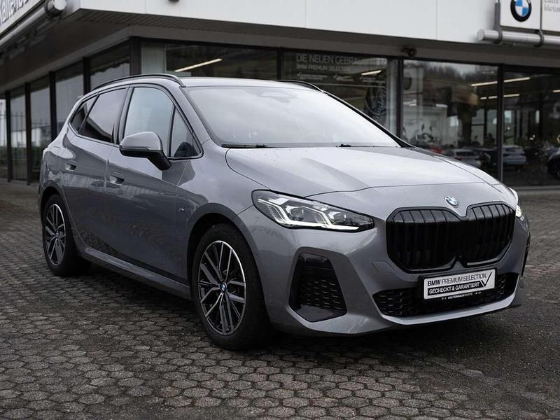 Gebraucht BMW 223 Active Tourer M Sport 218 PS (160 kW) 2025 Grau Van / Kleinbus