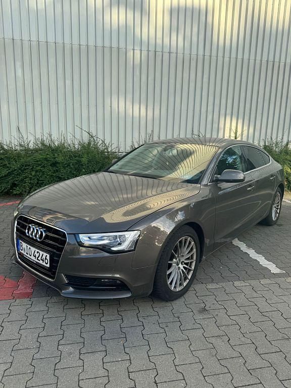 Gebraucht Audi A5 Sportback 190 PS (139 kW) 2016 Braun Kleinwagen