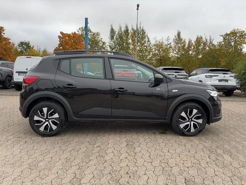 Gebraucht Dacia Sandero Expression 91 PS (66 kW) 2025 Perlmuttschwarz (schwarz) Kleinwagen