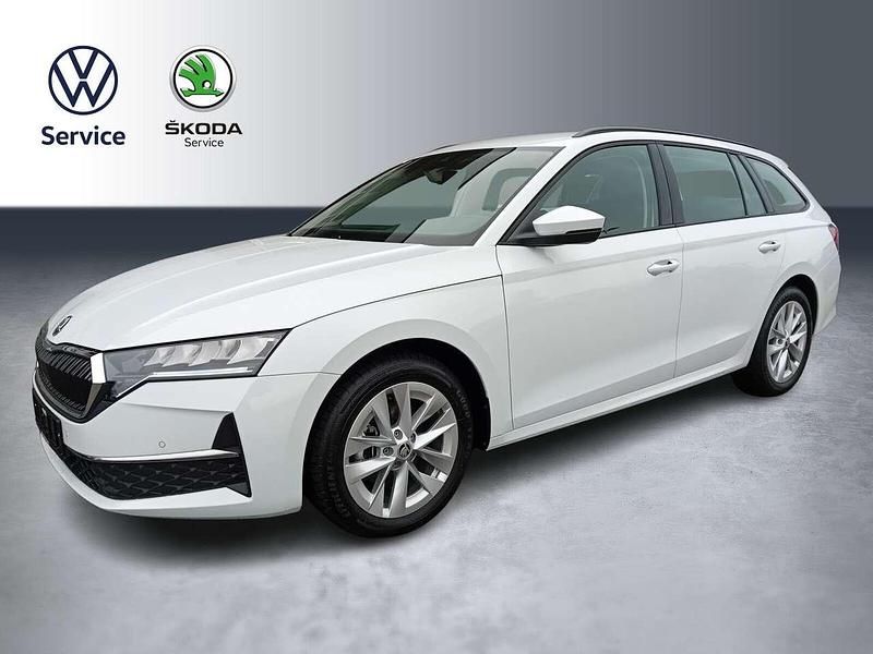 Weiß Gebraucht 2024 Skoda Octavia Selection Kombi | 26.970 € (Superpreis) - Bild 1/4
