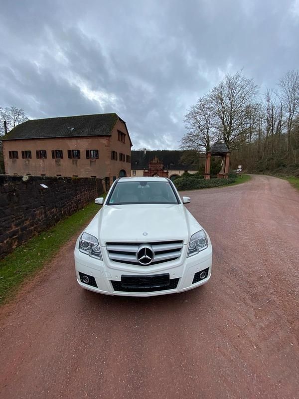 Gebraucht Mercedes GLK220 170 PS (125 kW) 2010 Weiß SUV