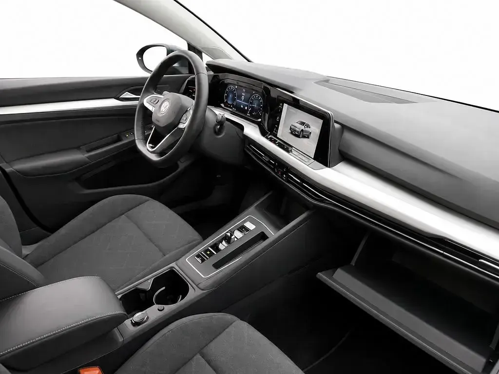Gebraucht VW Golf VIII Life 150 PS (110 kW) 2023 Schwarz Kombi