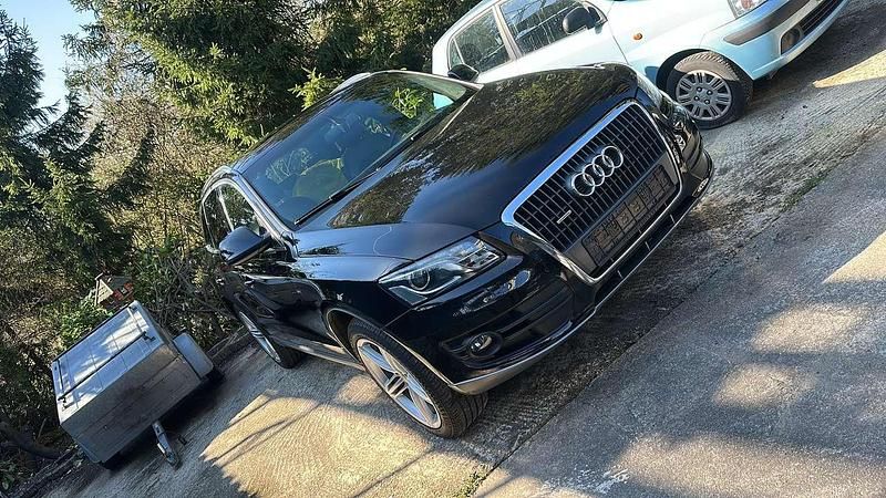 Gebraucht Audi Q5 179 PS (131 kW) 2011 Schwarz SUV