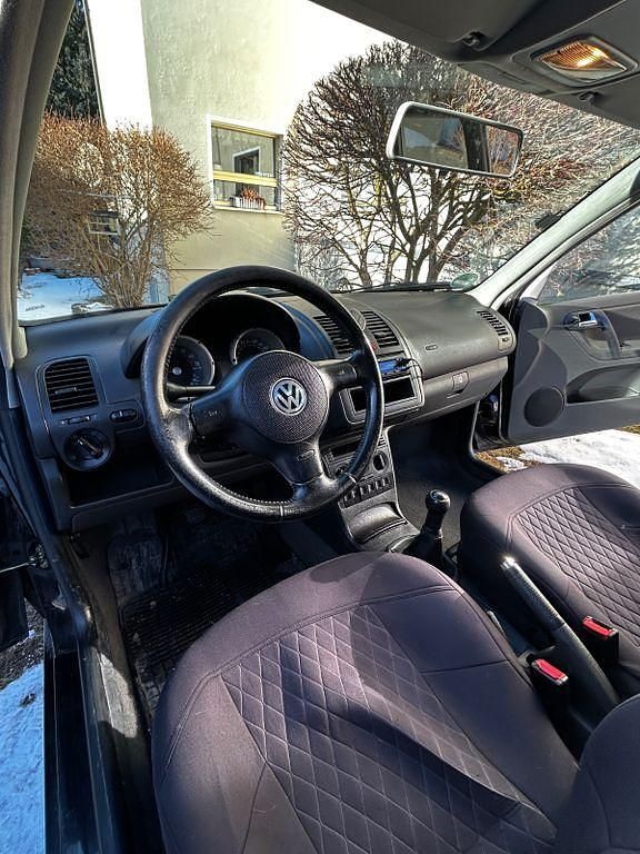 Gebraucht VW Polo 50 PS (36 kW) 2001 Schwarz Limousine