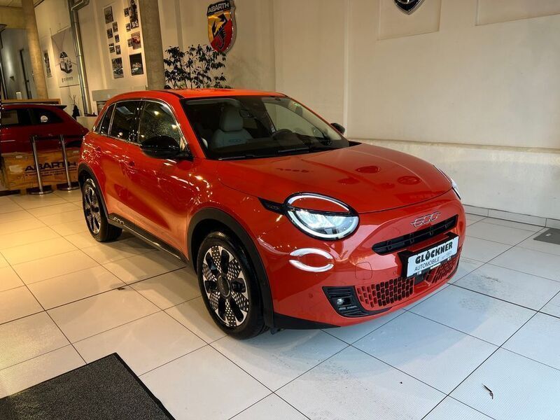 Gebraucht Fiat 600 La Prima 114 kW (156 PS) 2024 Orange Kombi