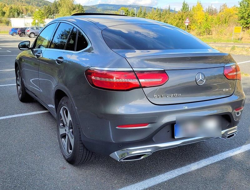 Gebraucht Mercedes GLC220 170 PS (125 kW) 2016 Grau Coupé