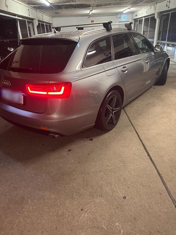 Gebraucht Audi A6 245 PS (180 kW) 2014 Grau Limousine