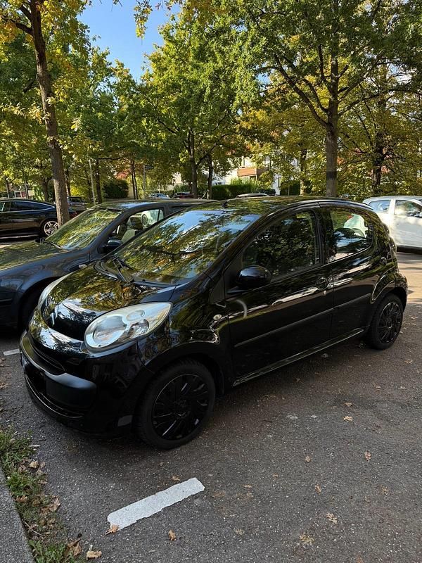 Schwarz Gebraucht 2009 Citroën C1 Kleinwagen | 1.999 € - Bild 1/4