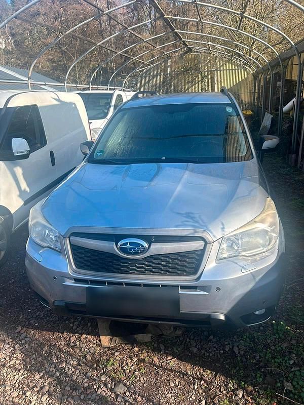 Gebraucht Subaru Forester 147 PS (108 kW) 2013 Silber SUV
