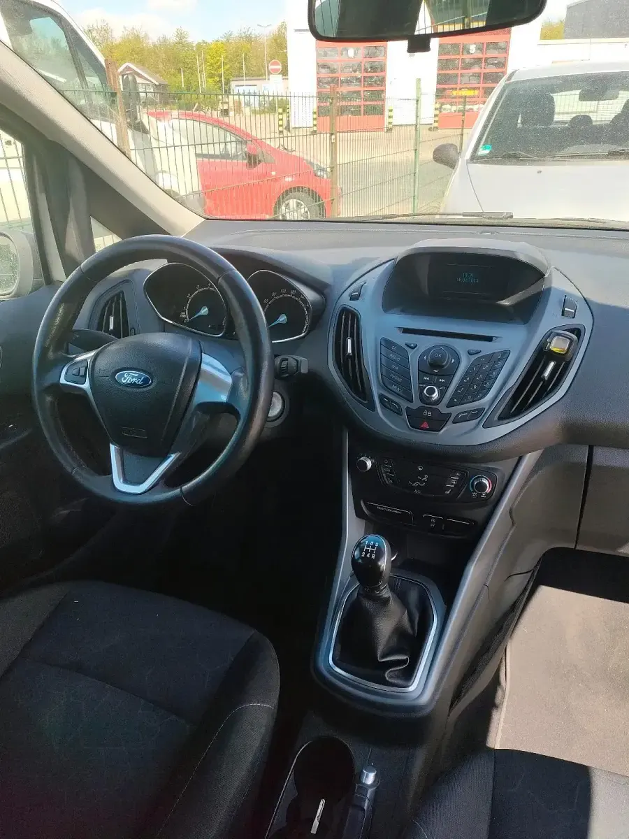 Gebraucht Ford B-MAX 101 PS (74 kW) 2013 Silber Van / Kleinbus