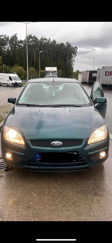 Gebraucht Ford Focus 100 PS (73 kW) 2007 Grün Limousine