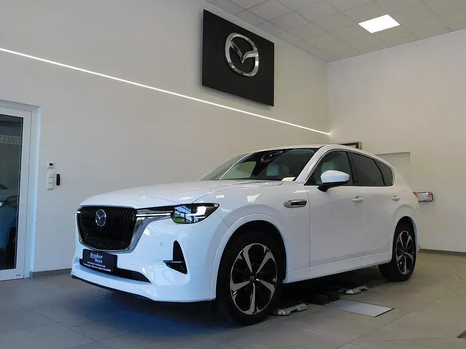 Gebraucht Mazda CX-60 Sky 254 PS (186 kW) 2023 Weiß SUV