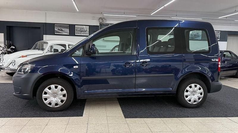 Gebraucht VW Caddy Trendline 86 PS (63 kW) 2011 Blau Van / Kleinbus
