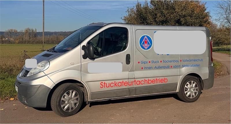 Silber Gebraucht 2012 Renault Trafic Van | 8.900 € (Etwas zu teuer) - Bild 1/4