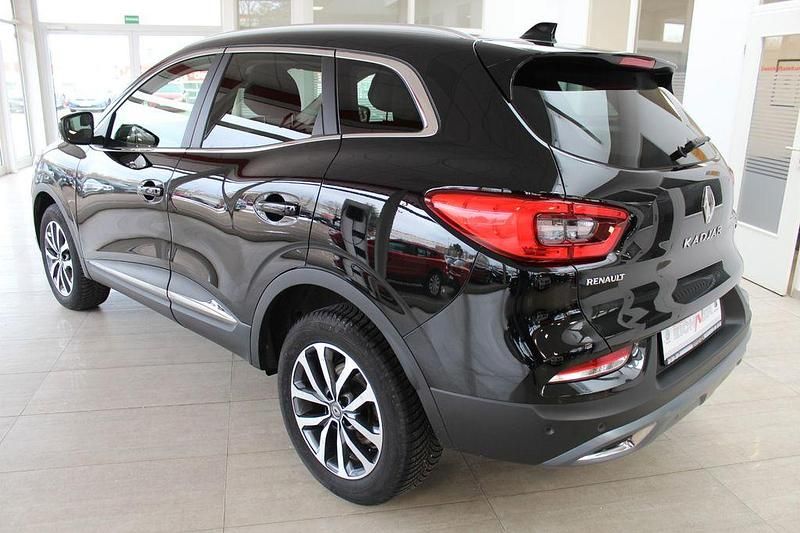 Gebraucht Renault Kadjar Intens 116 PS (85 kW) 2021 Schwarz SUV