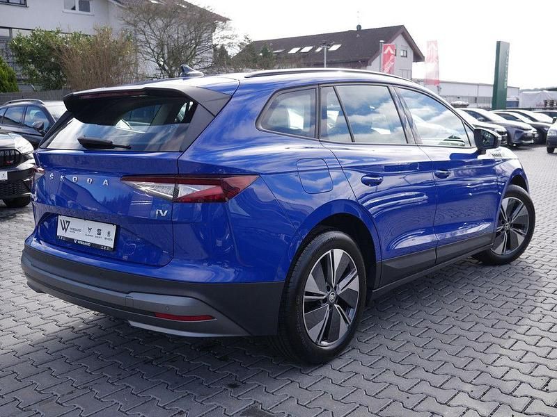 Gebraucht Skoda Enyaq iV Loft 108 kW (148 PS) 2023 Blau SUV