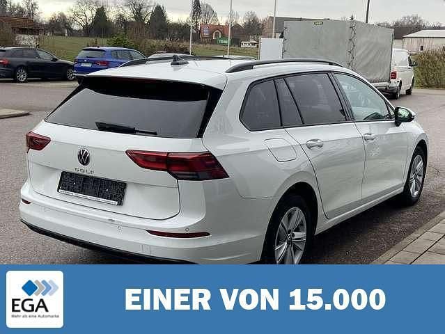Gebraucht VW Golf VIII Life 116 PS (85 kW) 2024 Weiß Kombi