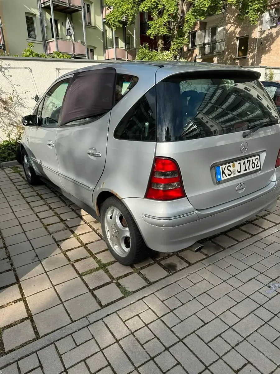 Gebraucht Mercedes A140 90 PS (66 kW) 2004 Silber Limousine
