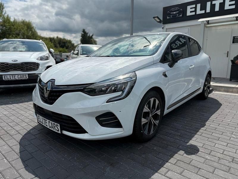 Weiß Gebraucht 2022 Renault Clio V LIMITED Limousine | 12.990 € (Fairer Preis) - Bild 1/4