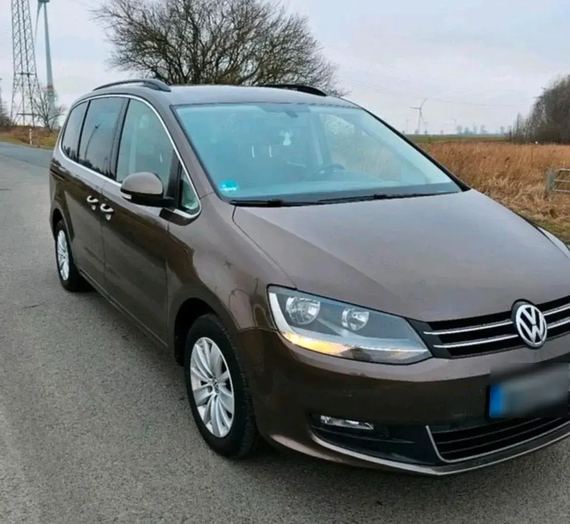 Gebraucht VW Sharan 150 PS (110 kW) 2012 Braun Van / Kleinbus
