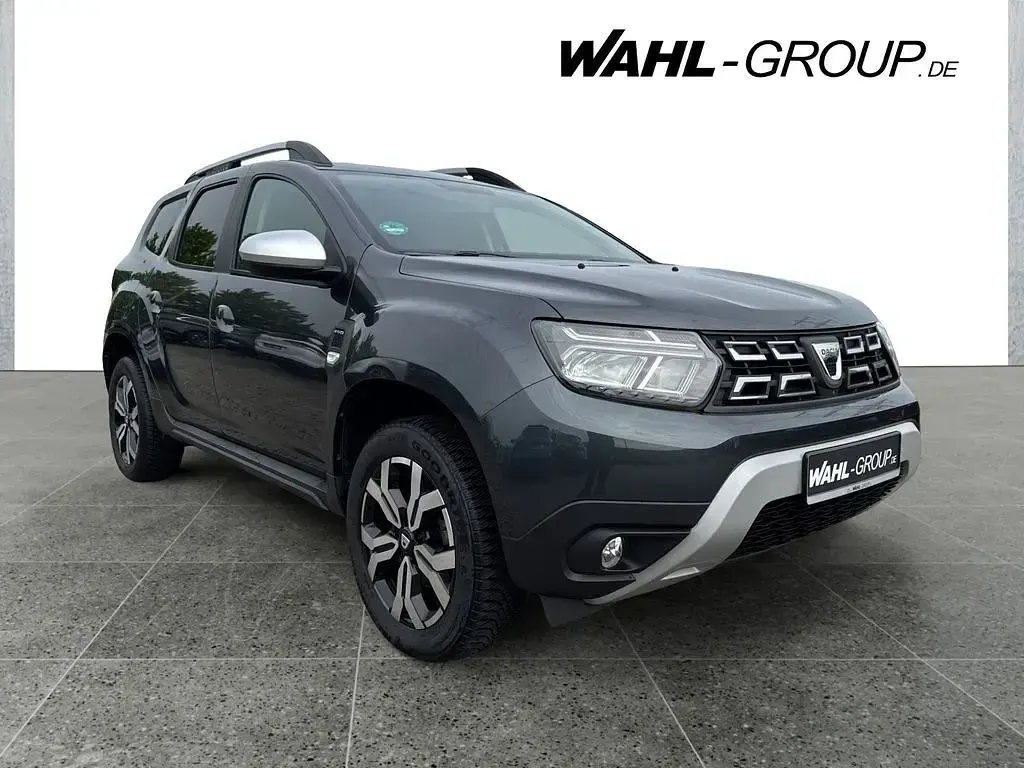 Używany Dacia Duster Prestige 116 KM (85 kW) 2022 Szary SUV