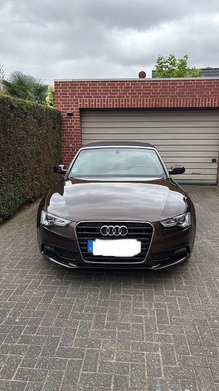 Braun Gebraucht 2013 Audi A5 Cabriolet Basis Cabrio | 14.900 € (Fairer Preis) - Bild 1/4