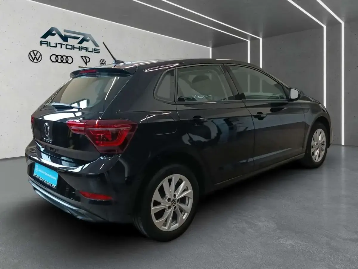 Gebraucht VW Polo Style 95 PS (69 kW) 2022 Schwarz Kleinwagen