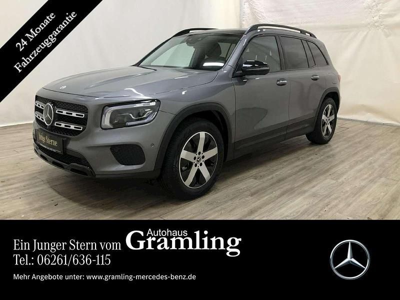 Grau Gebraucht 2023 Mercedes GLB200 Progressive SUV | 44.999 € (Fairer Preis) - Bild 1/4
