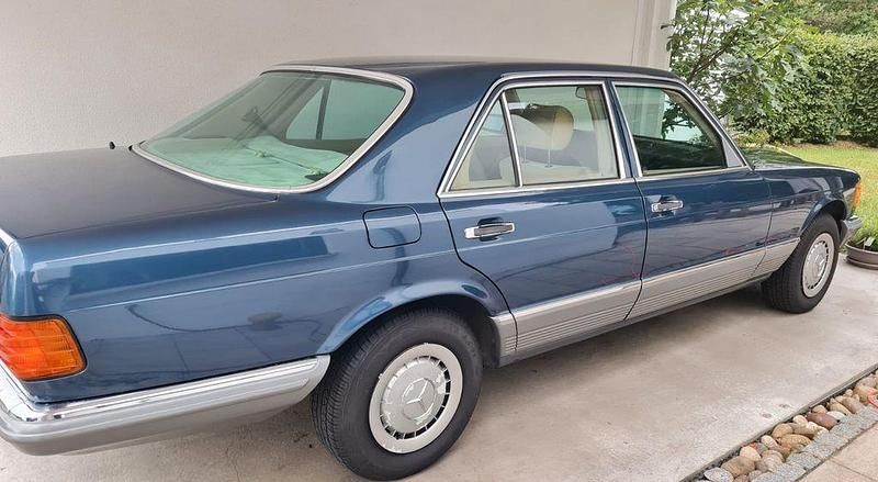 Gebraucht Mercedes E500 231 PS (169 kW) 1983 Blau Limousine