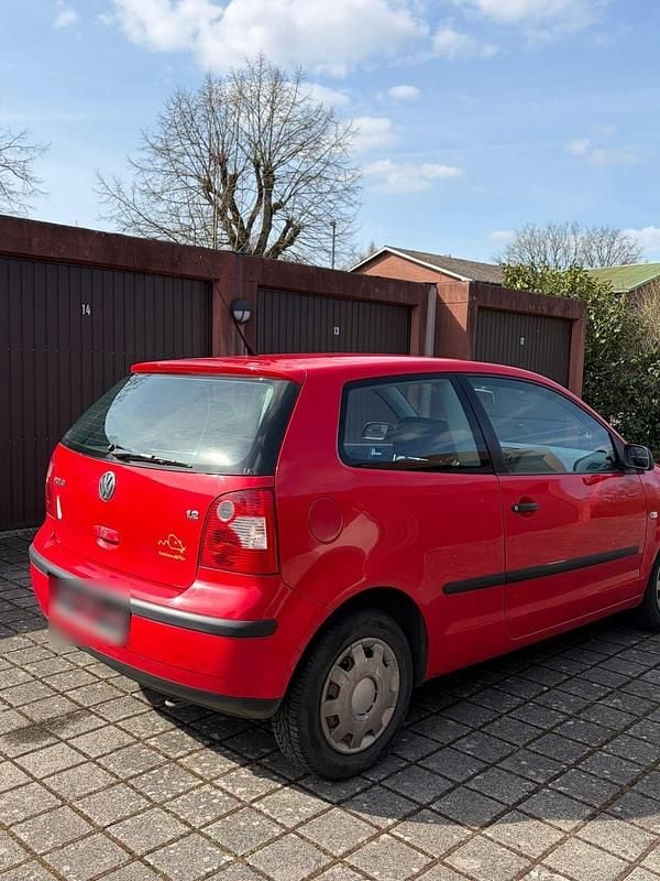 Gebraucht VW Polo 68 PS (50 kW) 2001 Rot Kleinwagen