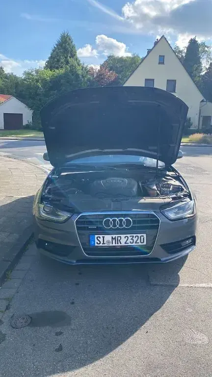 Gebraucht Audi A4 Ambition 177 PS (130 kW) 2014 Grau Kombi