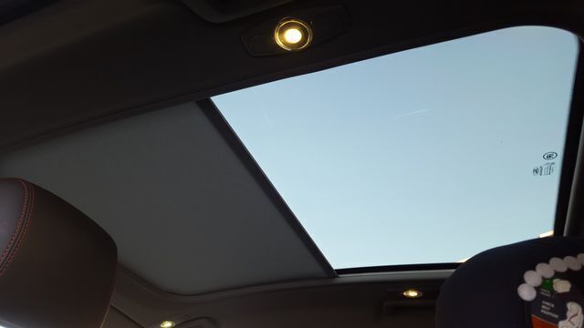 Gebraucht Ford S-MAX Titanium S 163 PS (119 kW) 2011 Schwarz metallic Van / Kleinbus