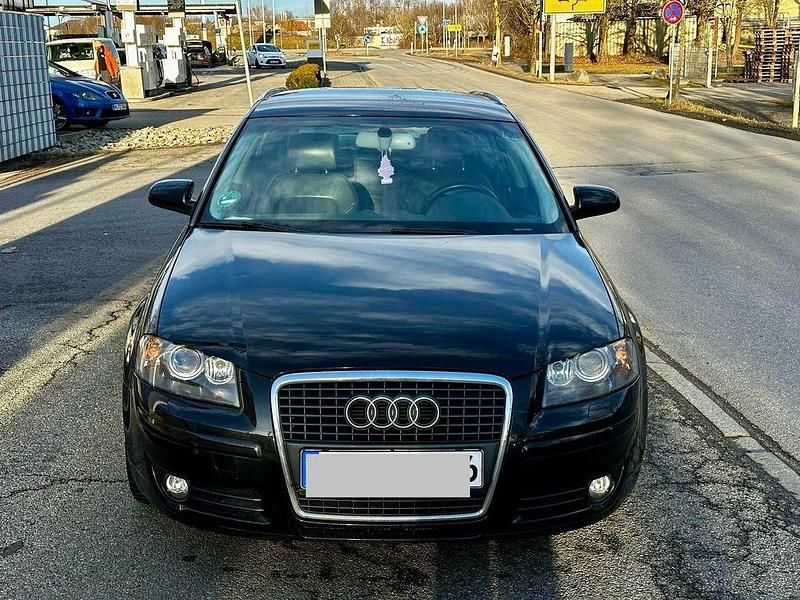 Schwarz Gebraucht 2006 Audi A3 Ambiente Limousine | 3.500 € (Etwas zu teuer) - Bild 1/4