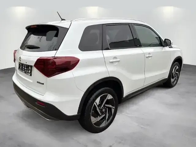 Neu Suzuki Vitara Comfort+ 110 PS (80 kW) 2026 Weiß SUV