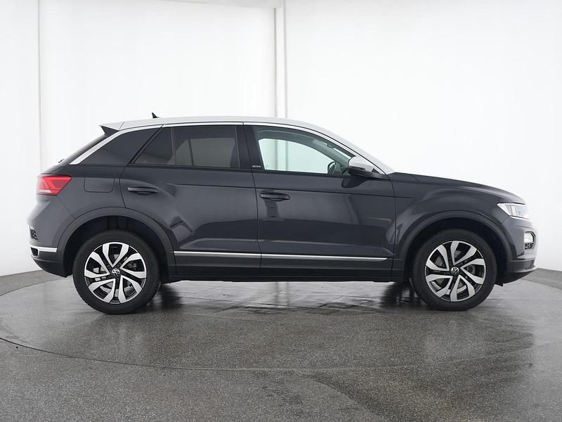 Używany VW T-Roc Active 150 KM (110 kW) 2021 Szary SUV