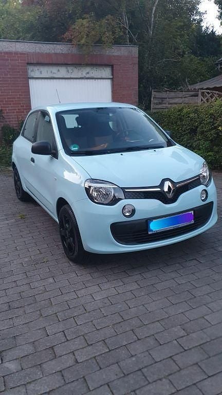 Blau Gebraucht 2018 Renault Twingo Life Kleinwagen | 5.450 € (Guter Preis) - Bild 1/4