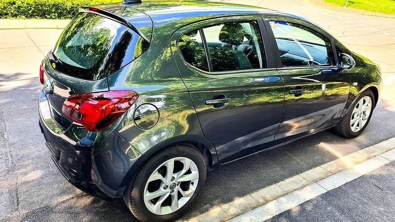 Grau Gebraucht 2018 Opel Corsa Innovation Limousine | 11.200 € (Guter Preis) - Bild 1/4