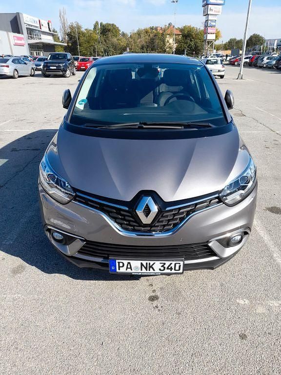 Grau Gebraucht 2018 Renault Scénic IV Intens Van / Kleinbus | 10.500 € (Guter Preis) - Bild 1/4