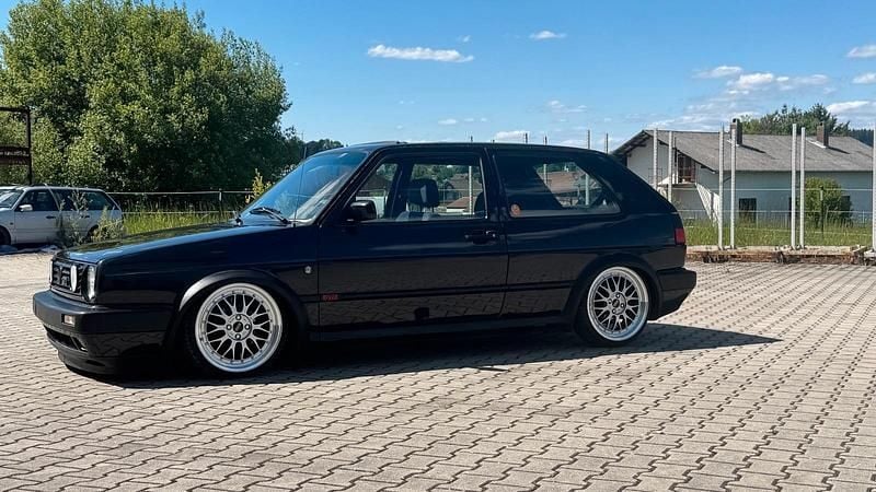 Schwarz Gebraucht 1990 VW Golf II Edition Kleinwagen | 19.700 € - Bild 1/4