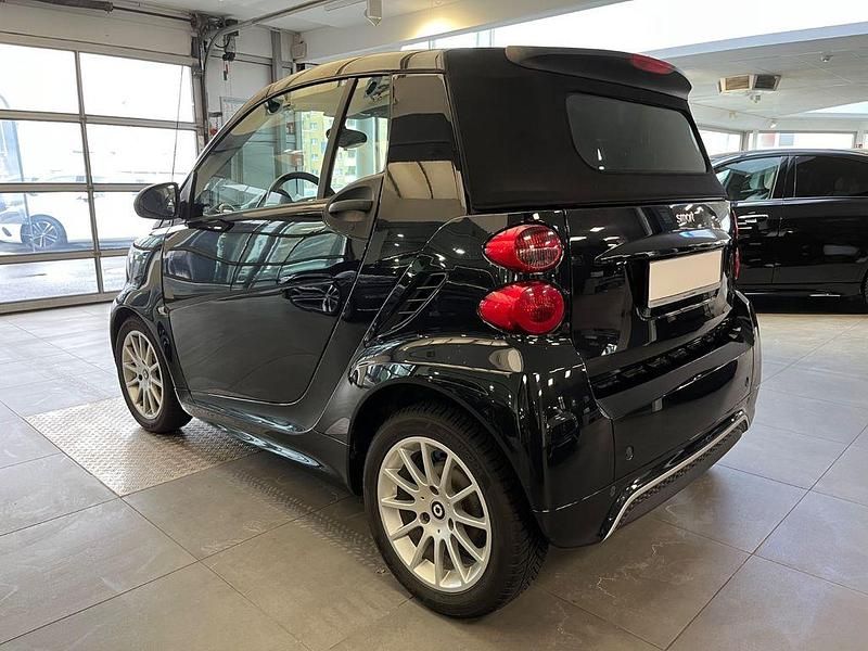 Gebraucht Smart ForTwo Cabrio Passion 84 PS (61 kW) 2012 Schwarz Cabrio