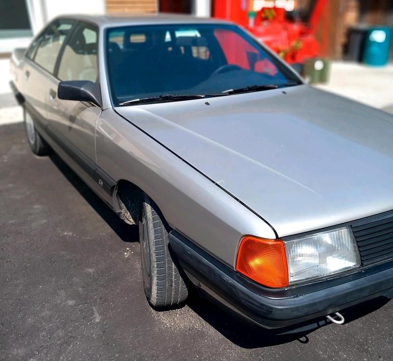 Gebraucht Audi 100 90 PS (66 kW) 1988 Gold Limousine