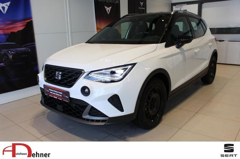Candy weiß Gebraucht 2022 Seat Arona FR SUV | 18.980 € (Fairer Preis) - Bild 1/4