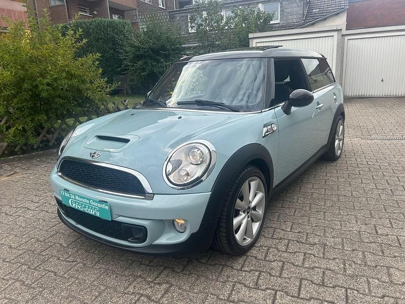Blau Gebraucht 2013 Mini Cooper S Clubman Kombi | 7.950 € (Fairer Preis) - Bild 1/4