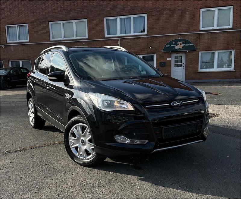 Gebraucht Ford Kuga Trend 150 PS (110 kW) 2013 Pantherschwarz metallic SUV