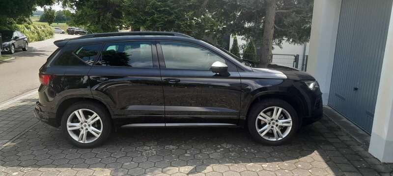 Schwarz Gebraucht 2024 Seat Ateca 4Drive SUV | 35.399 € (Fairer Preis) - Bild 1/4