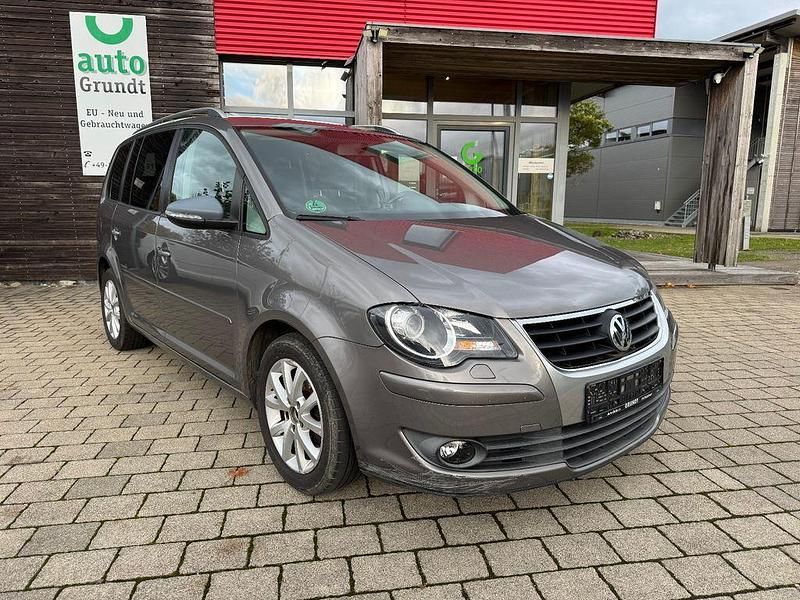 Grau Gebraucht 2009 VW Touran Freestyle Van / Kleinbus | 3.500 € (Fairer Preis) - Bild 1/4