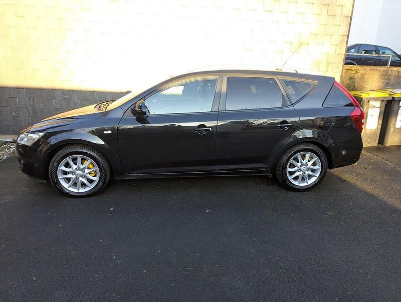 Gebraucht Kia Ceed GT 143 PS (105 kW) 2008 Schwarz Kombi