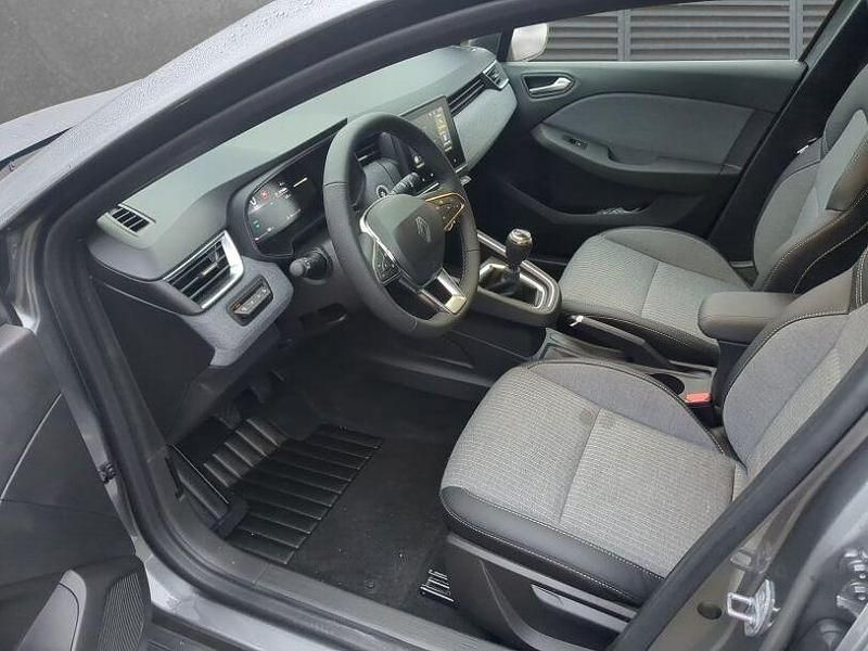 Neu Renault Clio V Techno 91 PS (66 kW) 2025 Dolomitgrau Kleinwagen