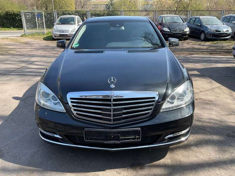 Schwarz Gebraucht 2012 Mercedes S350 Limousine | 15.800 € (Guter Preis) - Bild 1/4
